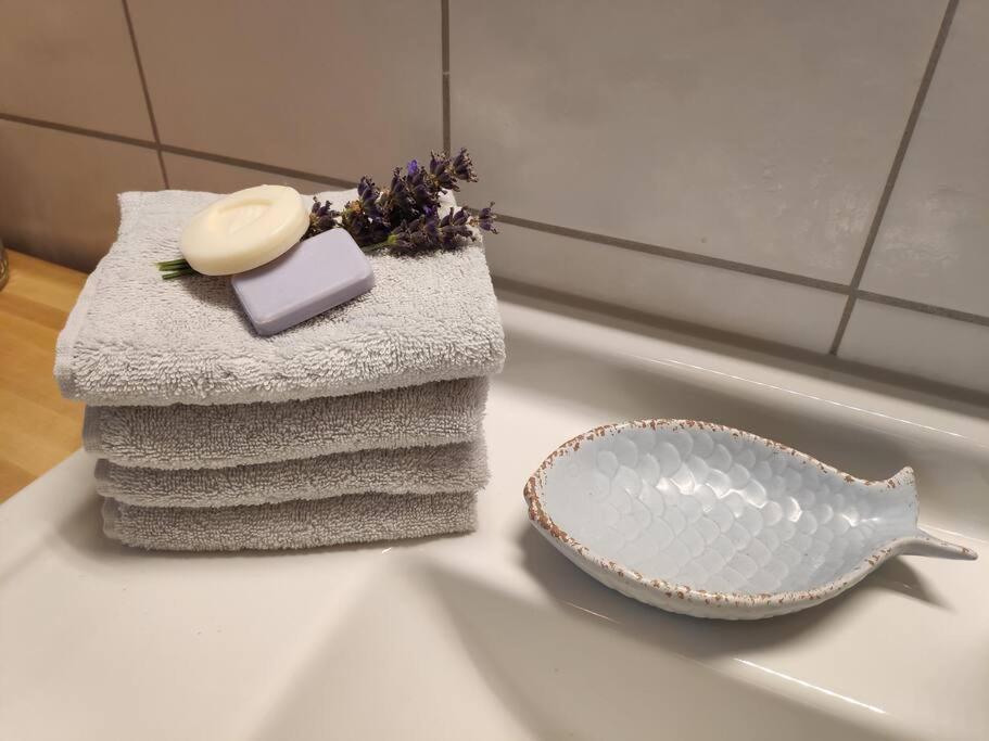 Das Hideaway Zum Seele Baumeln Lassen ! Bad Muenstereifel Luaran gambar