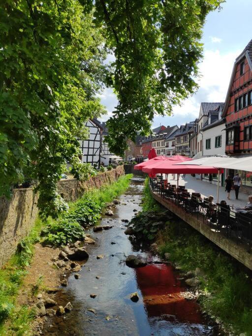 Das Hideaway Zum Seele Baumeln Lassen ! Bad Muenstereifel Luaran gambar