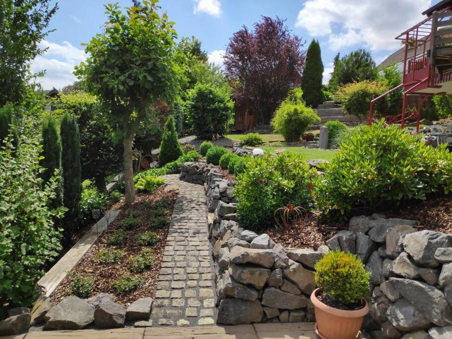 Das Hideaway Zum Seele Baumeln Lassen ! Bad Muenstereifel Luaran gambar